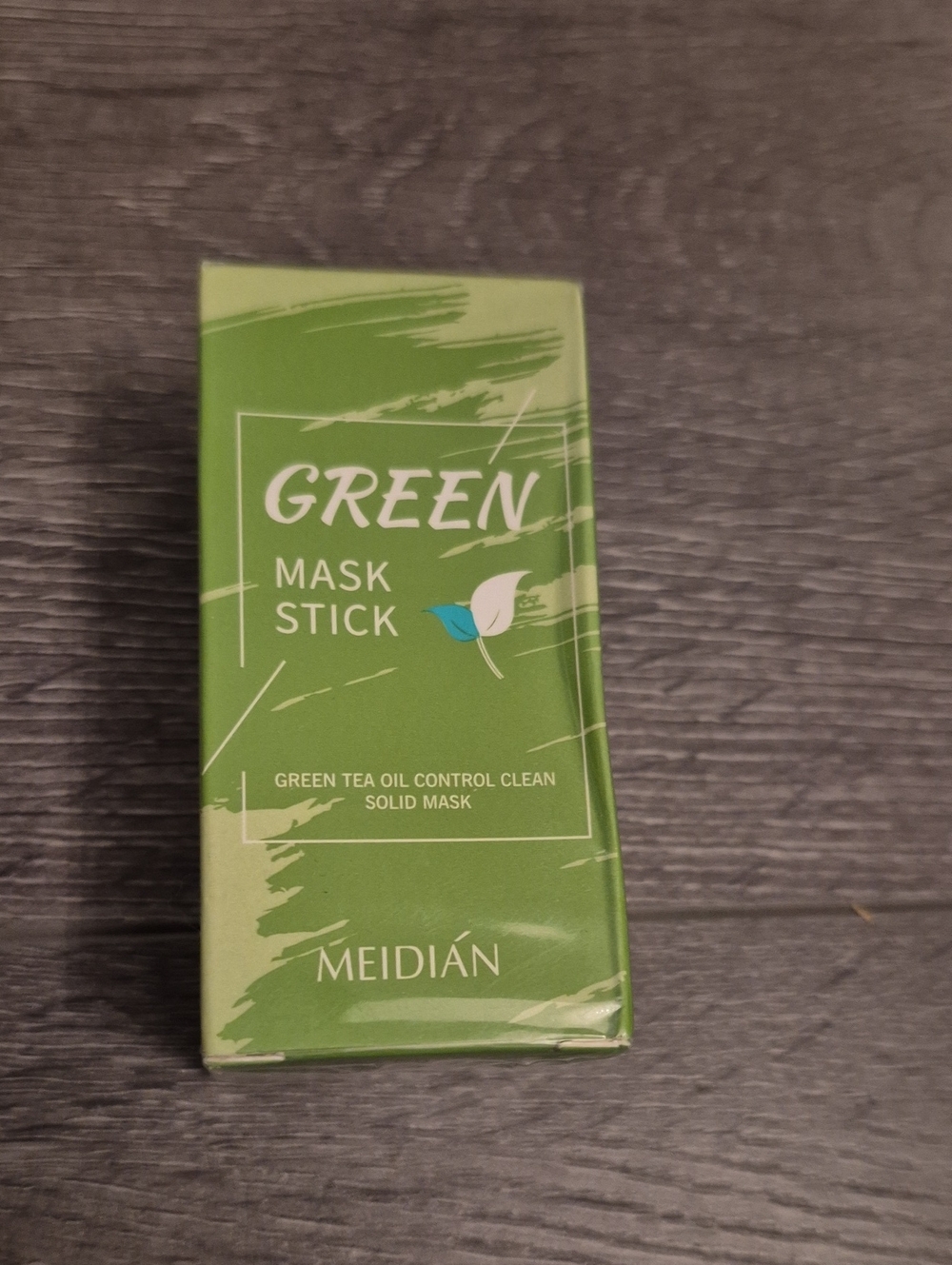 Green Mask Stick – Green Tea Oil Control - Clean Skin Moisturizing - EXP 2029